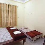 Arjun Paying Guest House