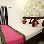 Hotel Hanuman Ayodhya -Walking Distance From Ram Mandir , , Fully-Air-Conditioned Hotel With Free Wifi-Facility, Best Hotel Inn Ayodhya