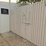 Shobhayan Inn, Airport Railway Station Pickup Free