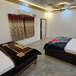 Shree Home Stay