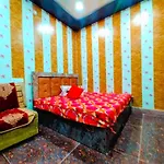 Hotel The Namo Ayodhya Ji Near Temple - Excellent Customer Service