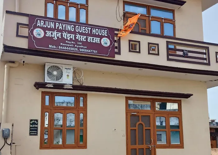 Arjun Paying Guest House