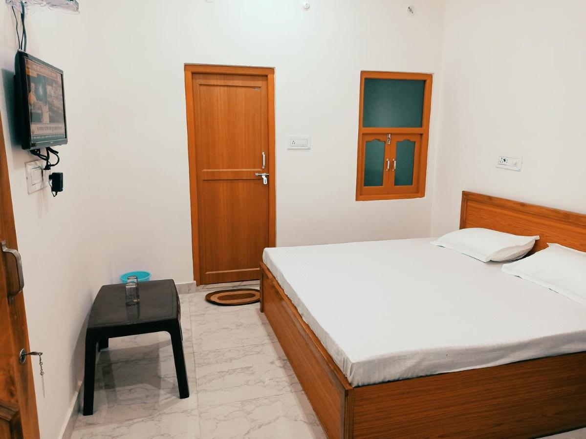 Hotel Natraj Homes - Natraj Ayodhya