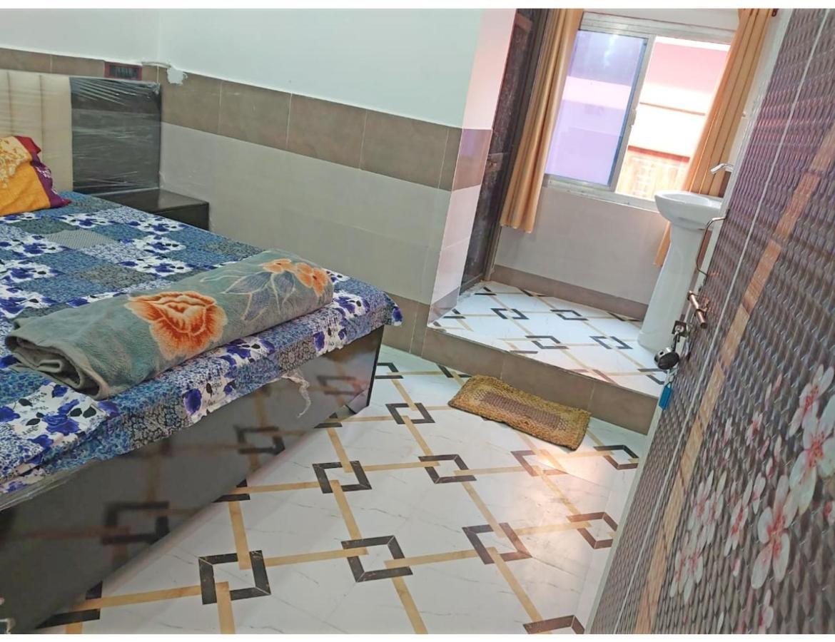 Homestay Sahu Rooms, *