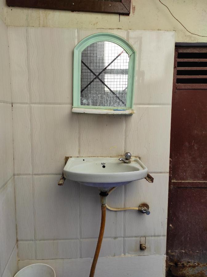 Ld Guest House, Hotel