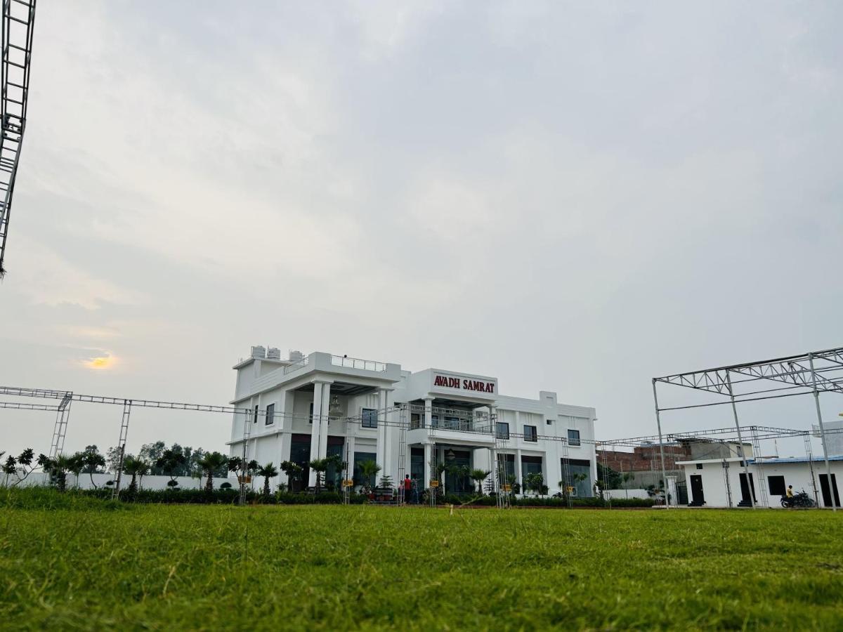 Resort Awadh Samrat *