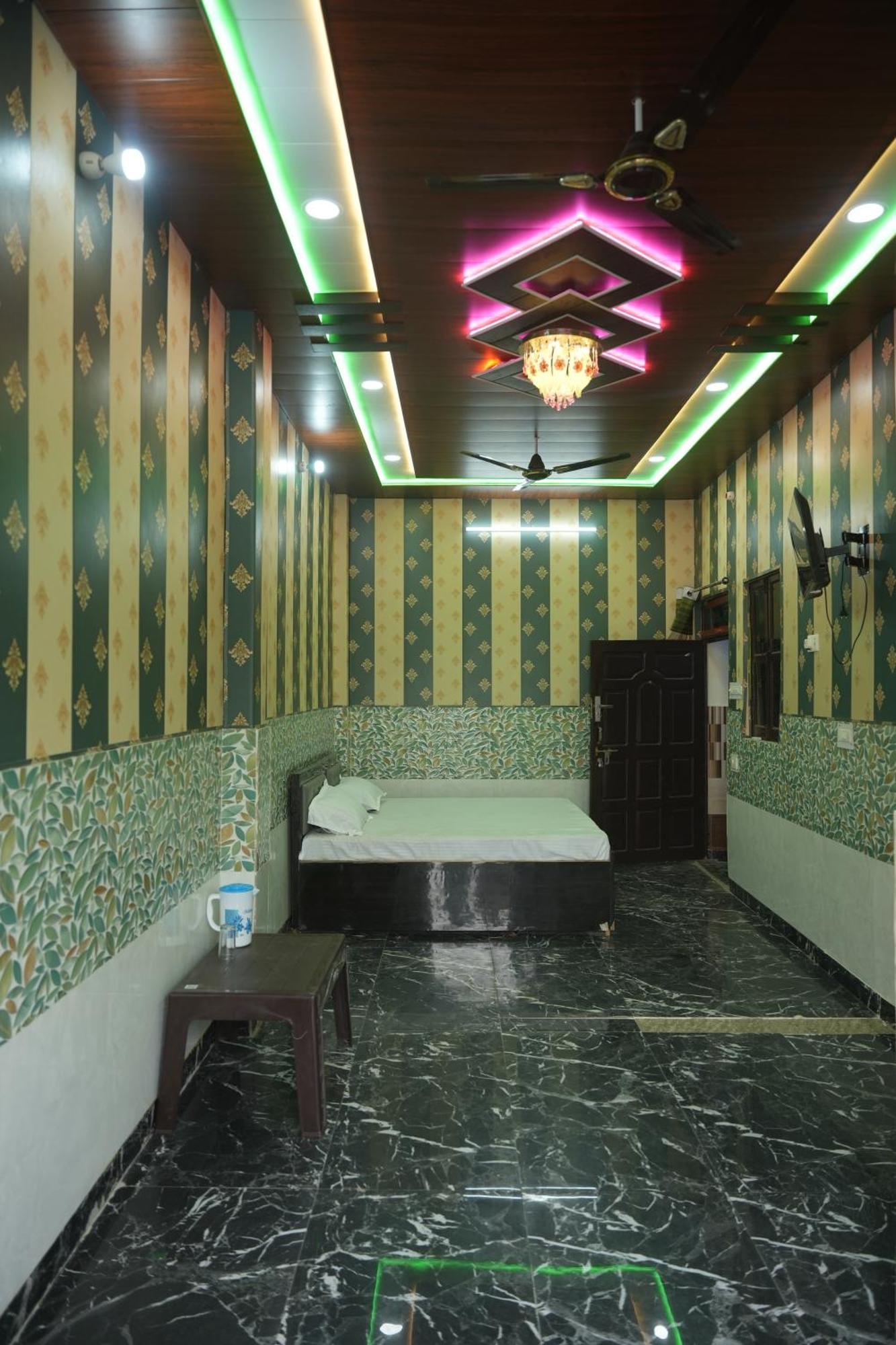 Guest house Raj Raghunandan *