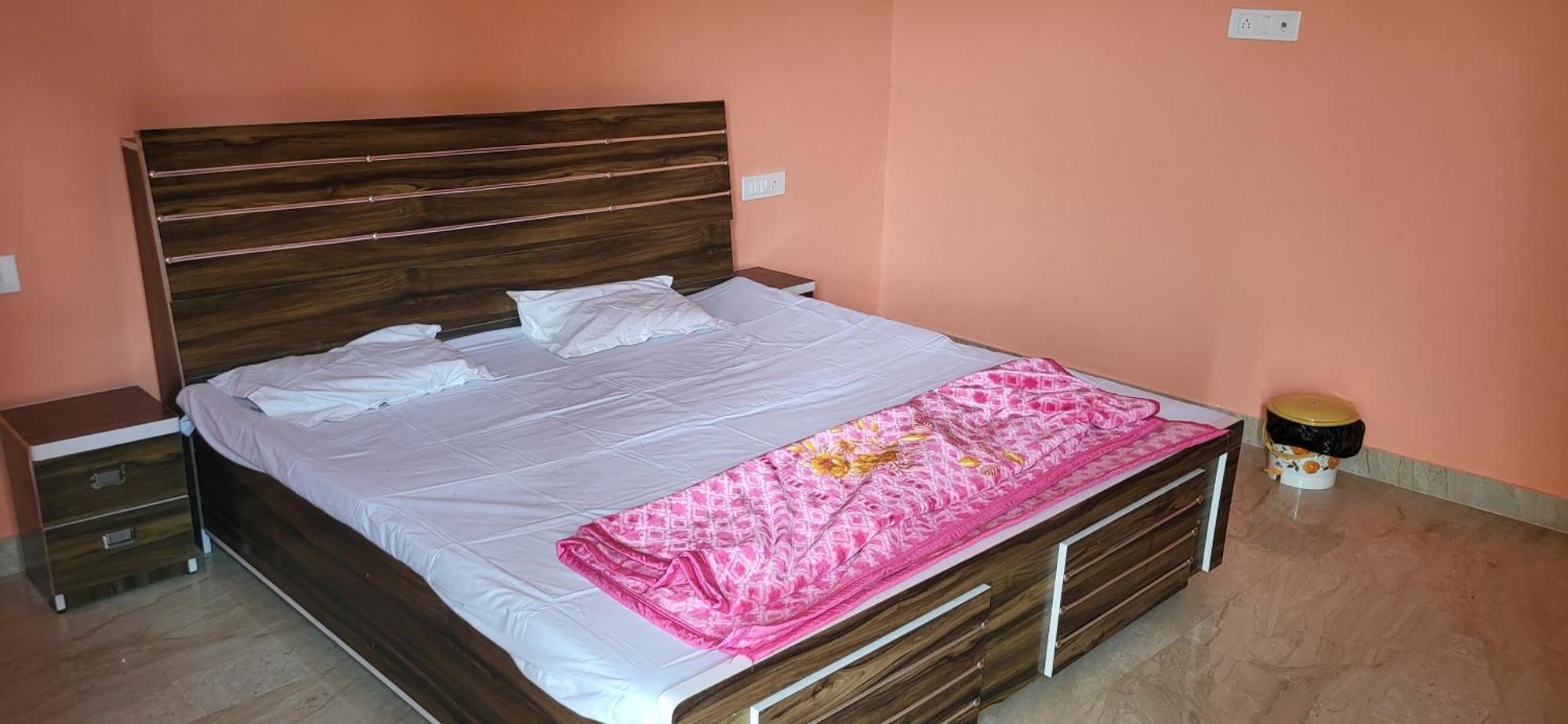Guest house Utsav Vatika