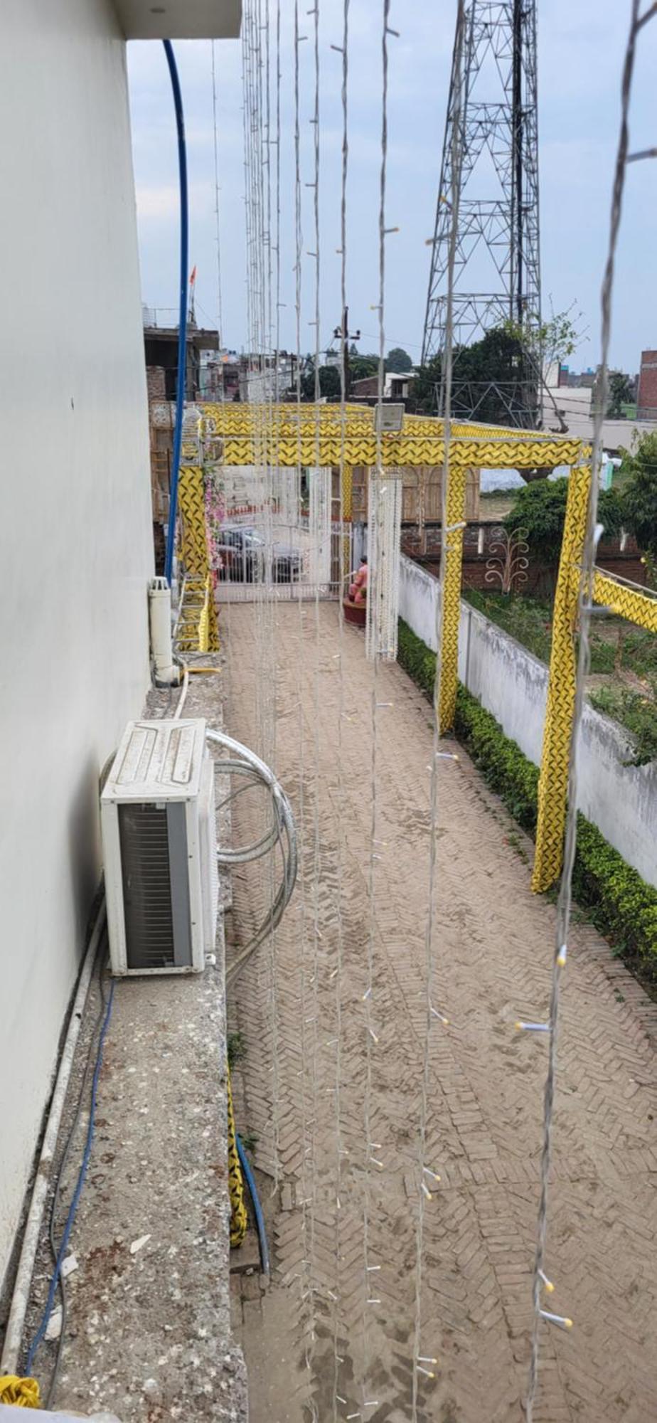Guest house Utsav Vatika *