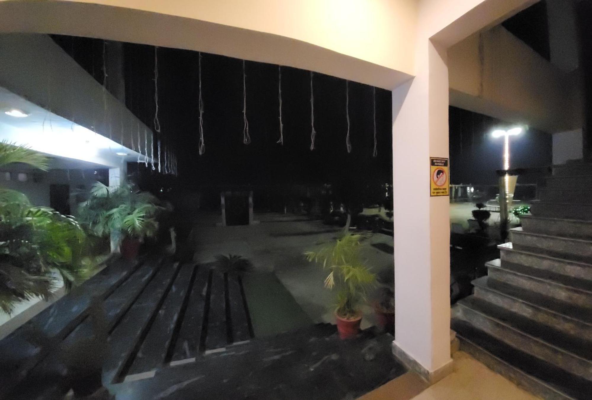 Utsav Vatika Guest house *