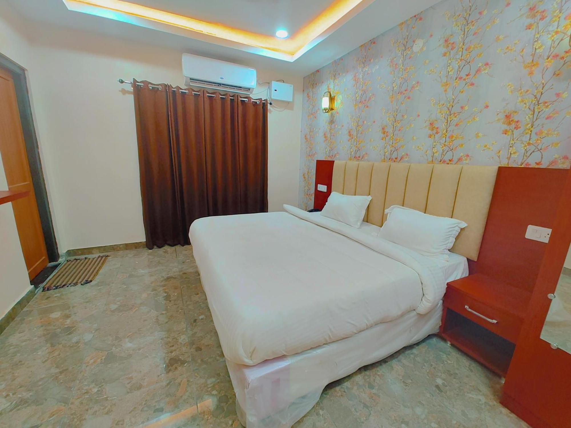 Resort Awadh Samrat