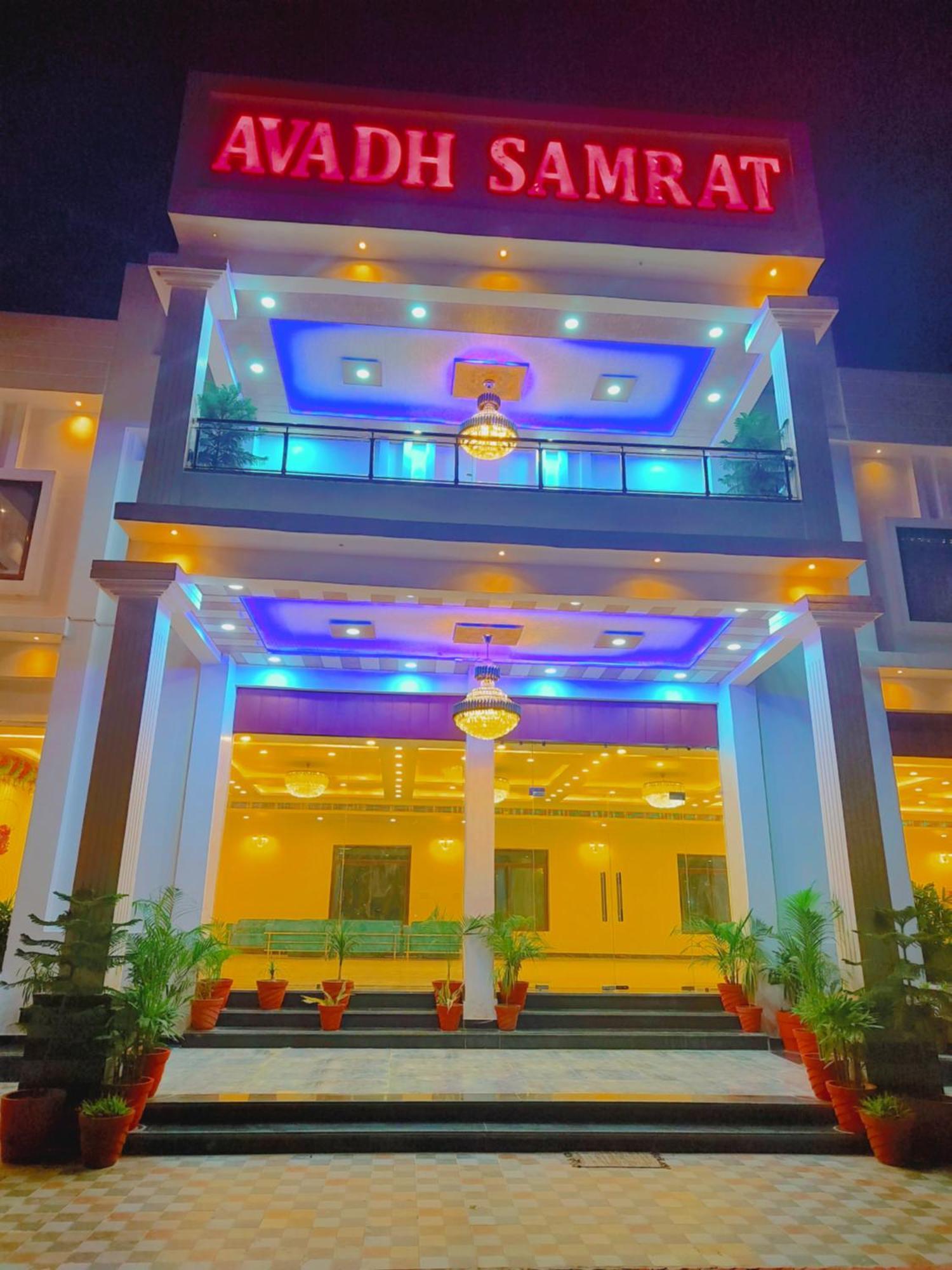 Awadh Samrat Resort *