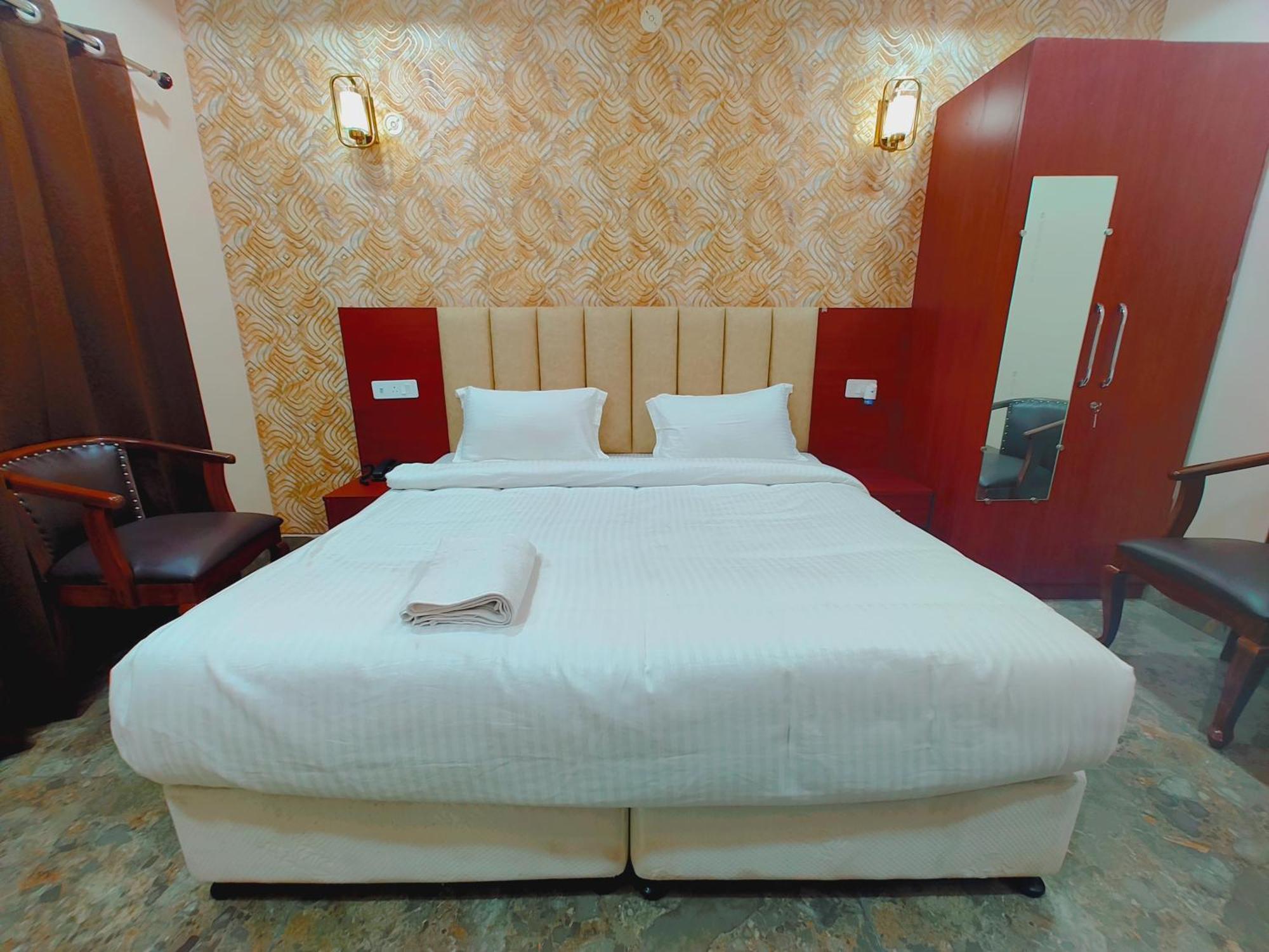 Awadh Samrat Resort Ayodhya