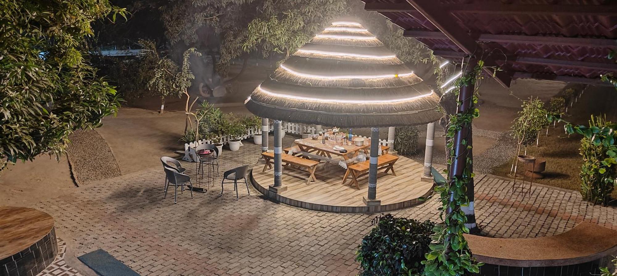 Campsite Shobhayan Inn, Airport Railway Station Pickup Free *