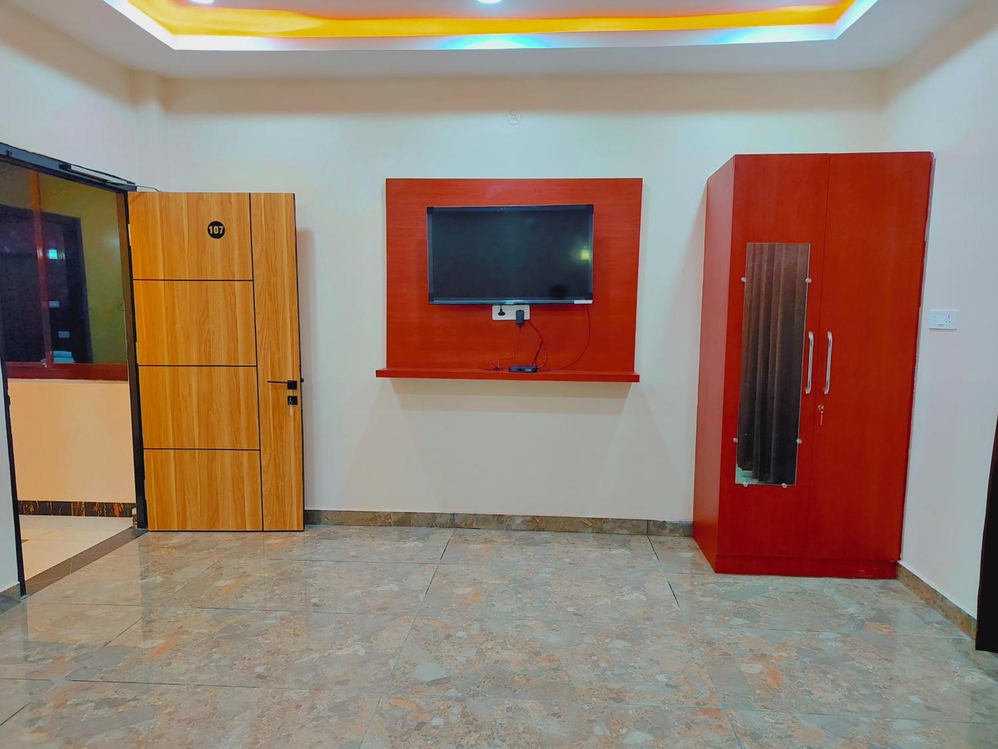 Resort Awadh Samrat