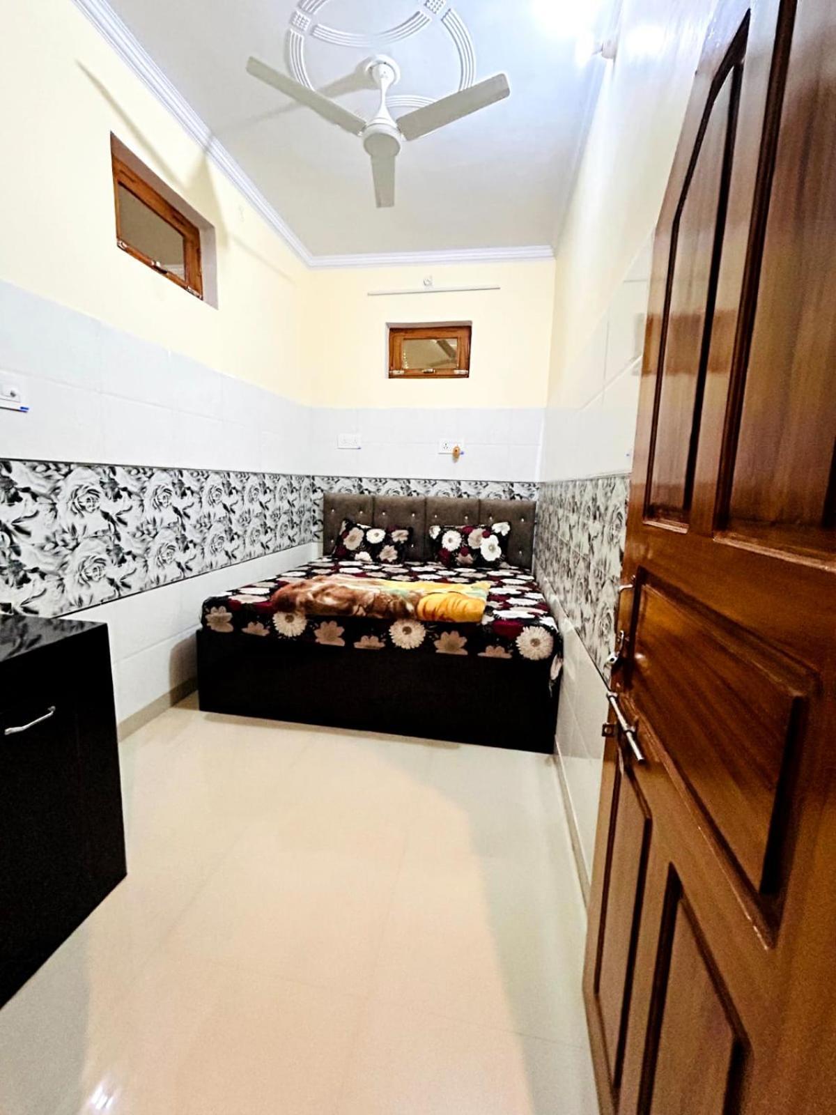Homestay Jyoti Ayodhya
