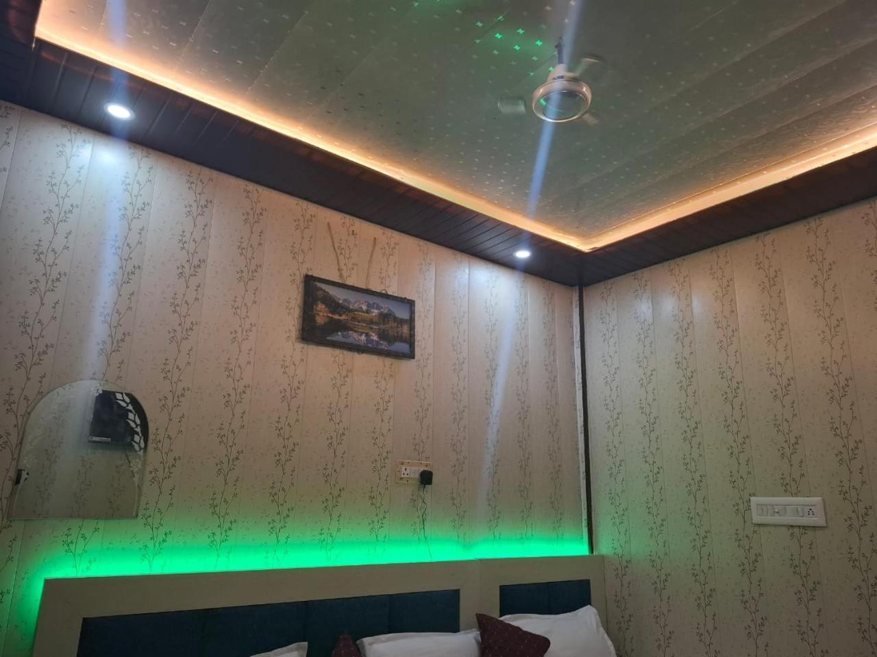 Sgh Subhadra Guest house Ayodhya