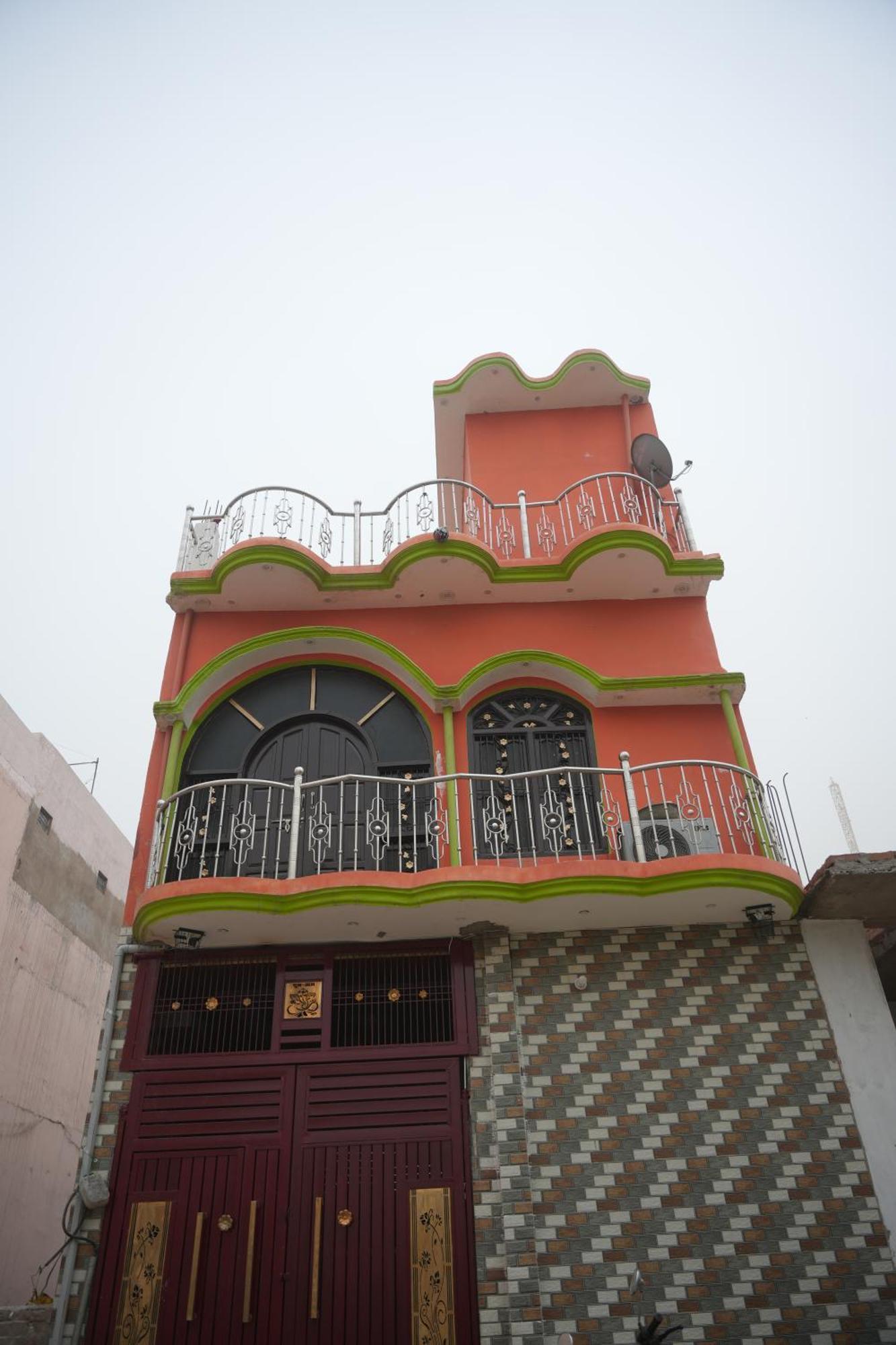 Raj Raghunandan Guest house Ayodhya