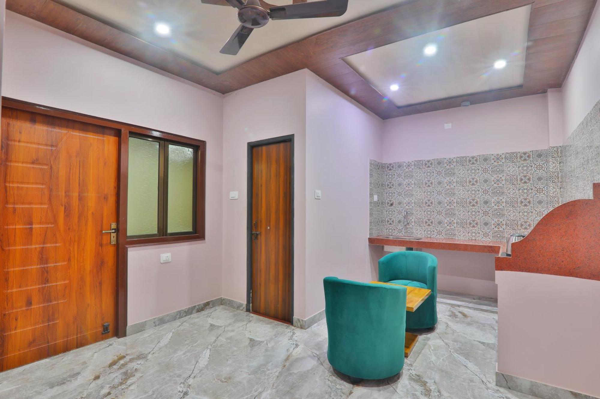 Guest house Ramayan Free Pickup From Railway Station ಉಚಿತ ಪಿಕಪ್ ,ఉచిత పికప్ ,இலவச,பிக்அப்