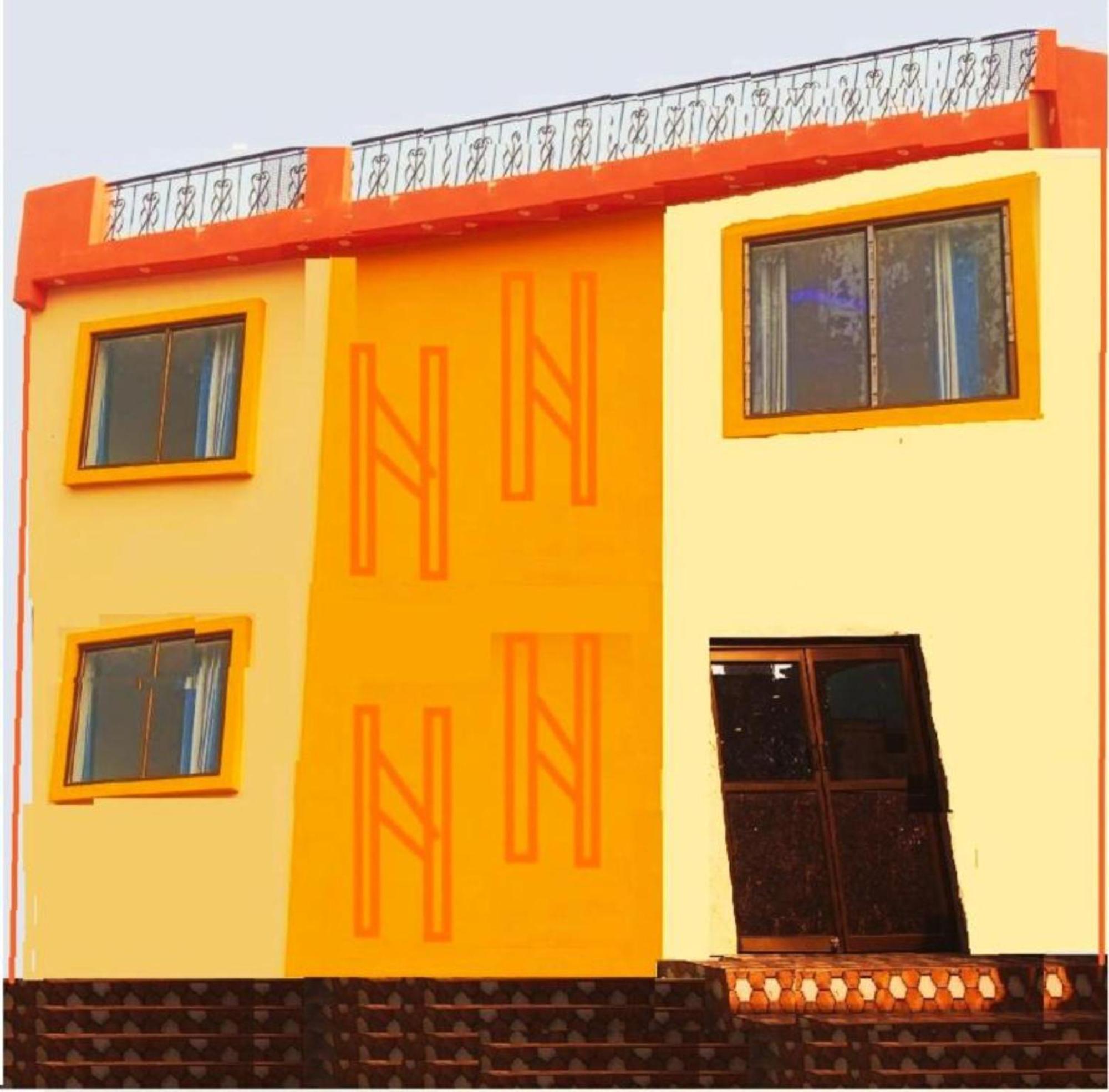 Hotel Hanuman -walking Distance From Ram Mandir , , Fully-air-conditioned With Free Wifi-facility, Best 3*