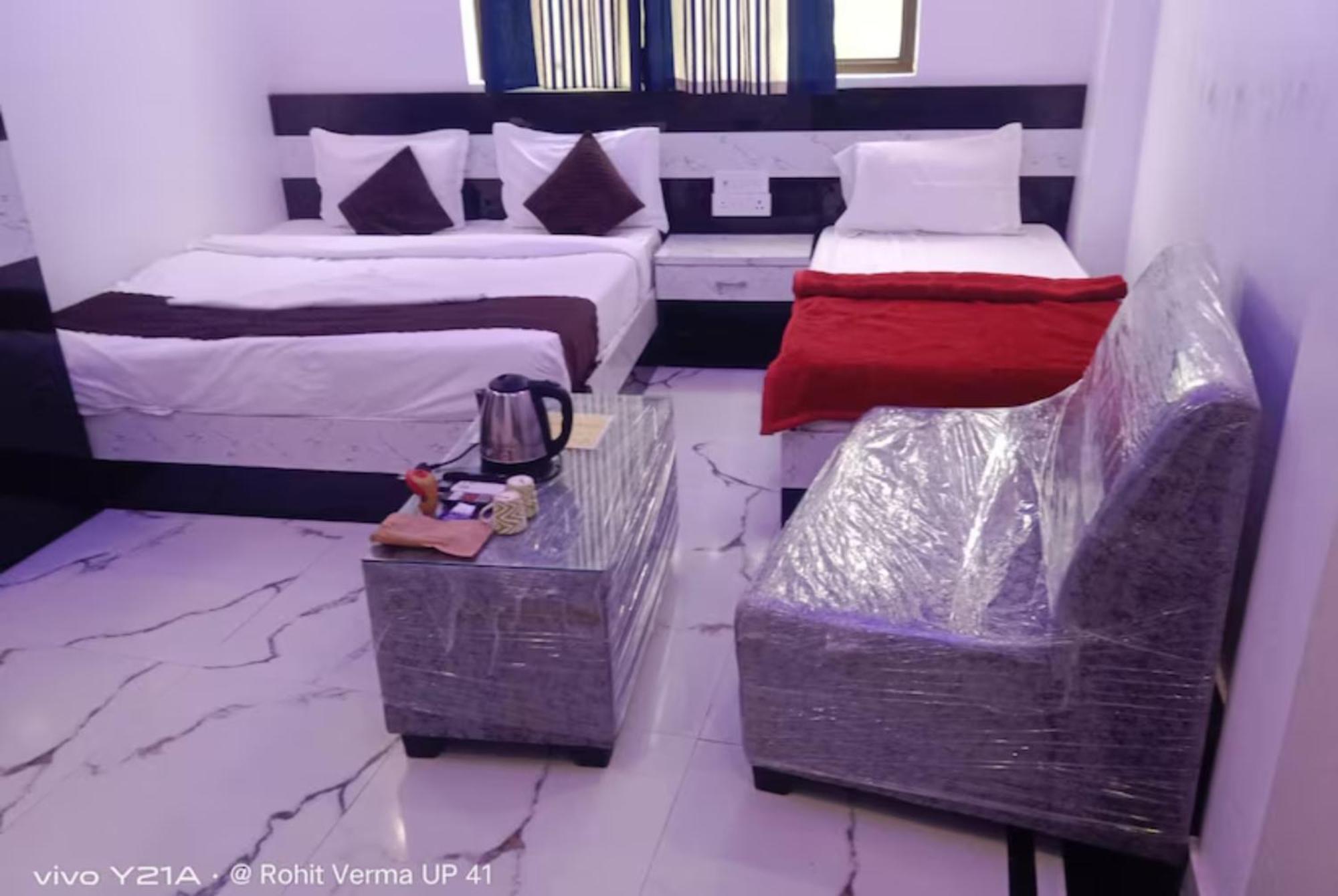 Hotel Hanuman -walking Distance From Ram Mandir , , Fully-air-conditioned With Free Wifi-facility, Best 3*