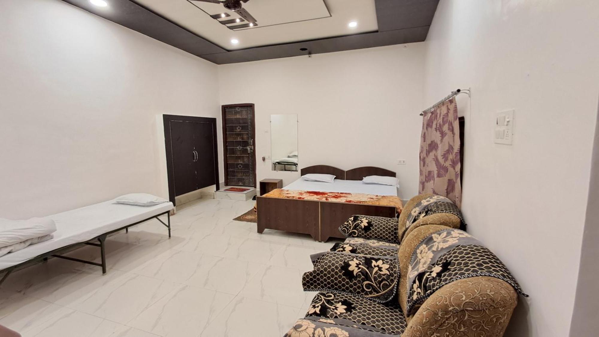 Ld Guest House,