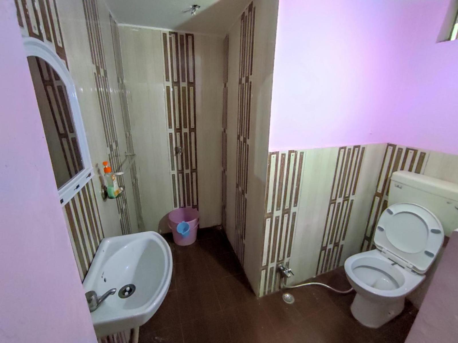 Ld Guest House, Hotel Ayodhya