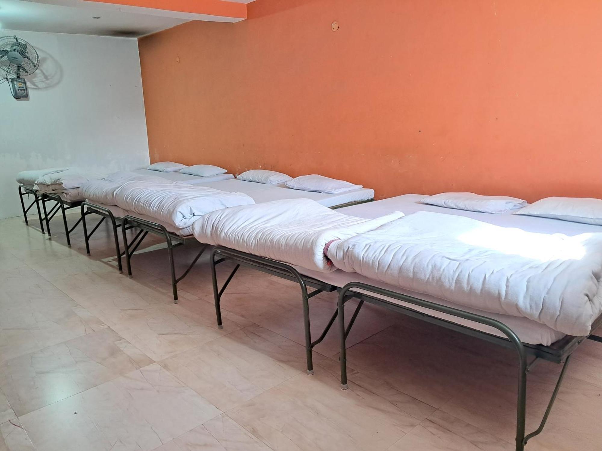 Ld Guest House, 3*