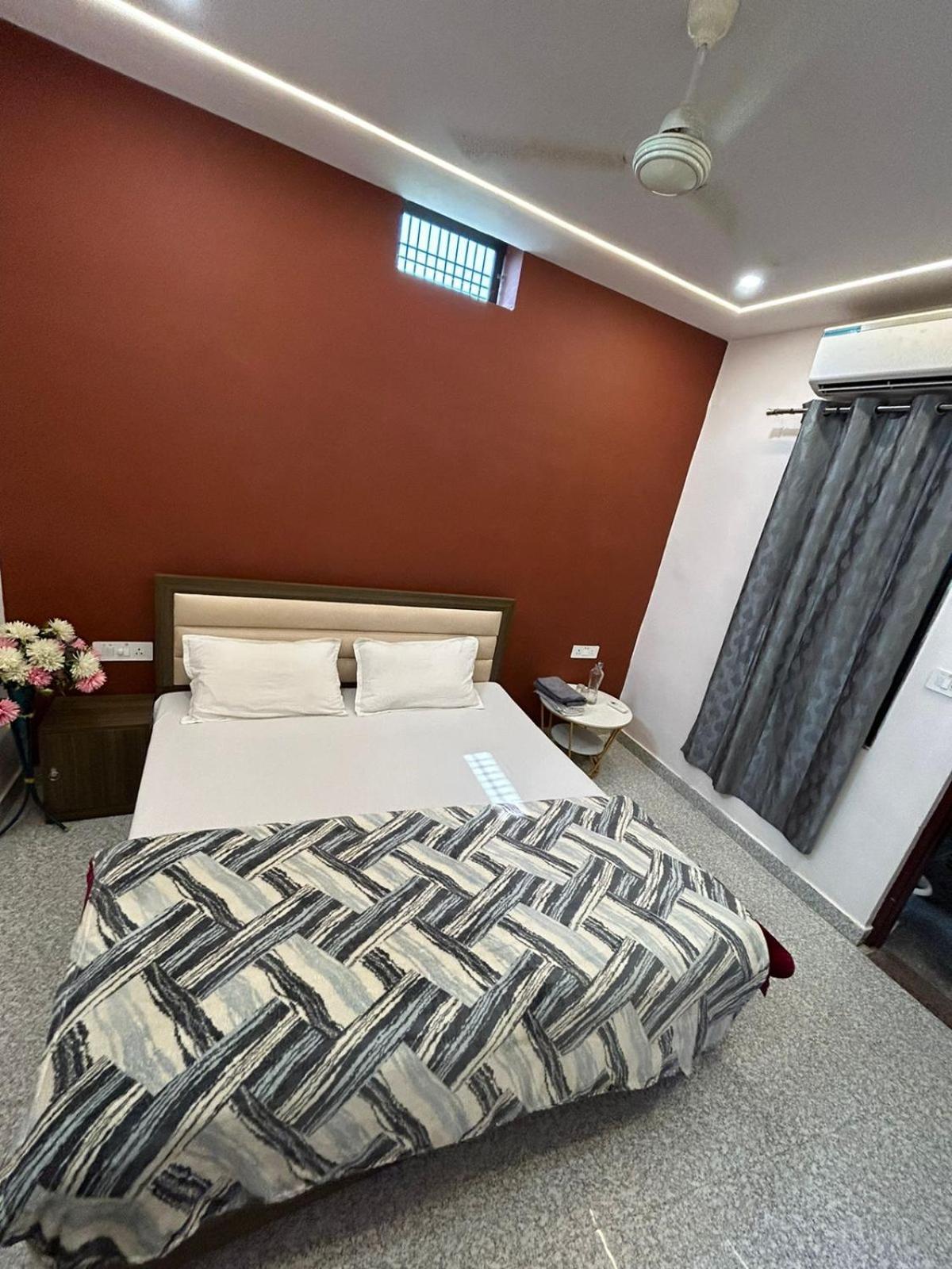 Hotel Shree Rajeshwar Bhawan Ayodhya