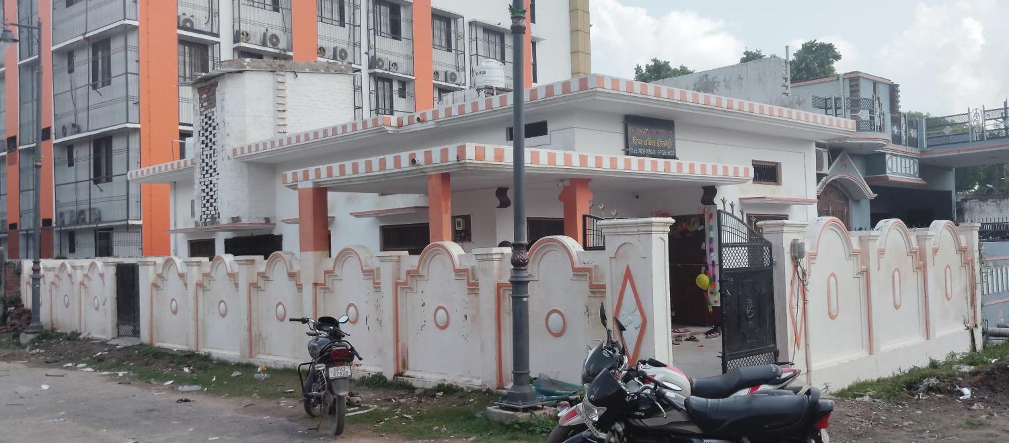 Shiv Shakti Dormatry Homestay *