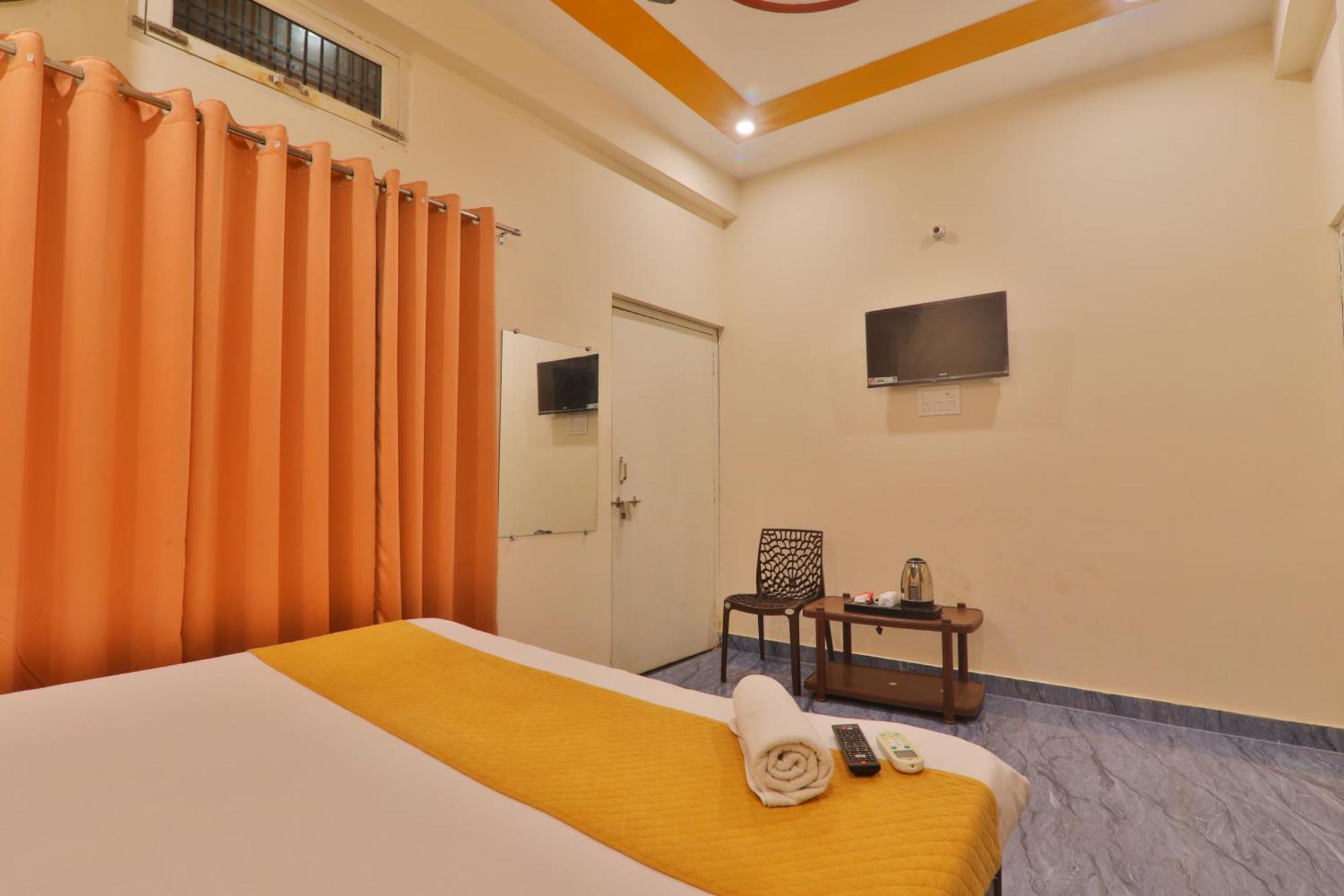 Ramayan Free Pickup From Dham Junction Hotel