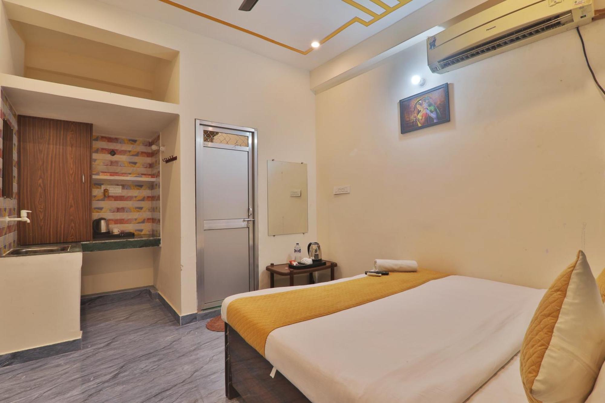 Ramayan Free Pickup From Dham Junction Hotel
