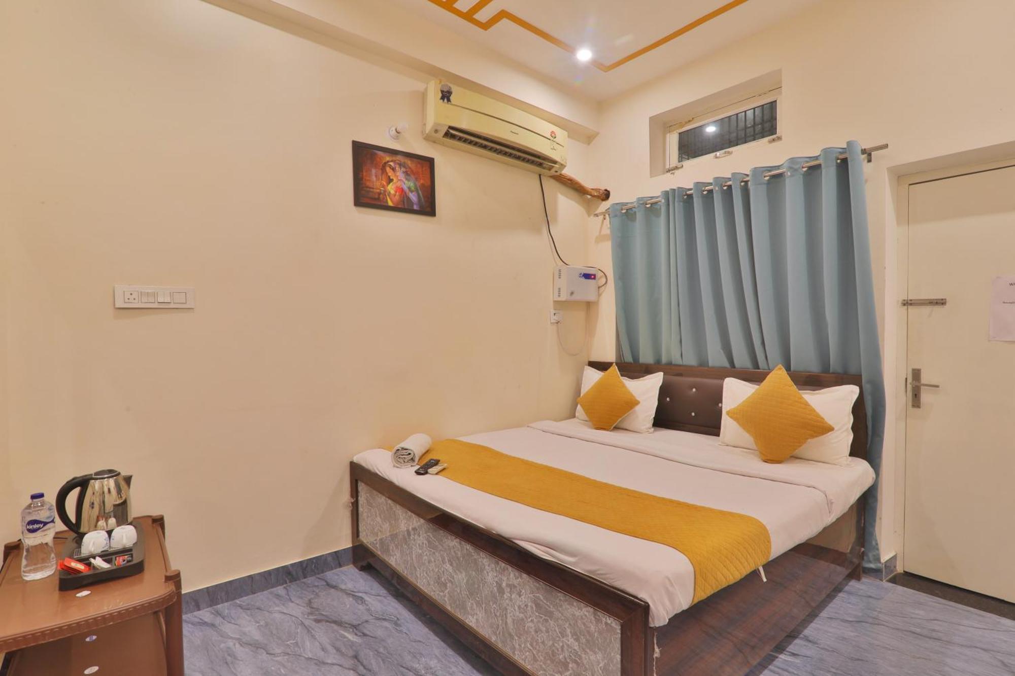 Ramayan Free Pickup From Dham Junction Hotel
