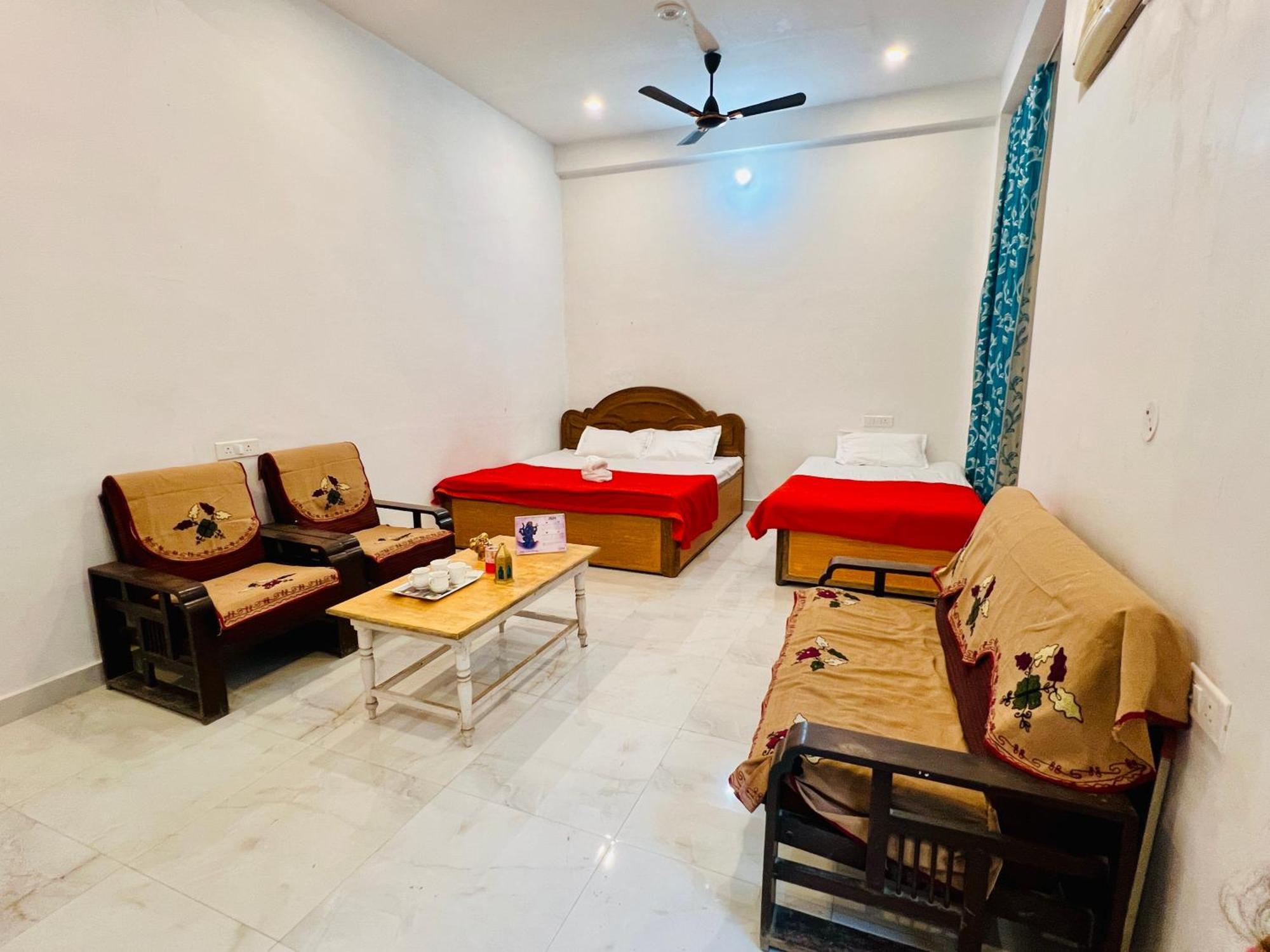 Homestay Vivanta *