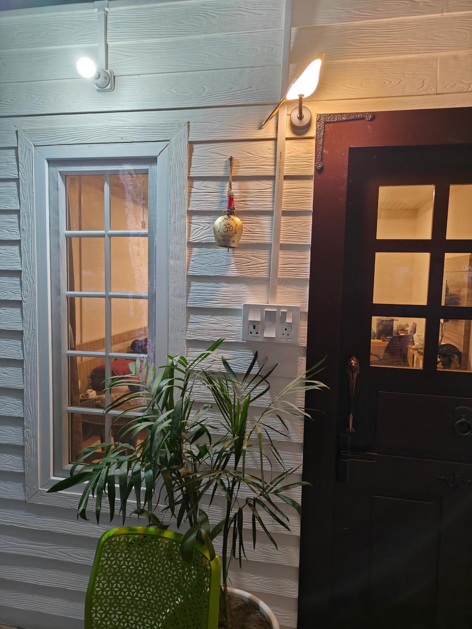 Shobhayan Inn, Airport Railway Station Pickup Free Campsite Ayodhya
