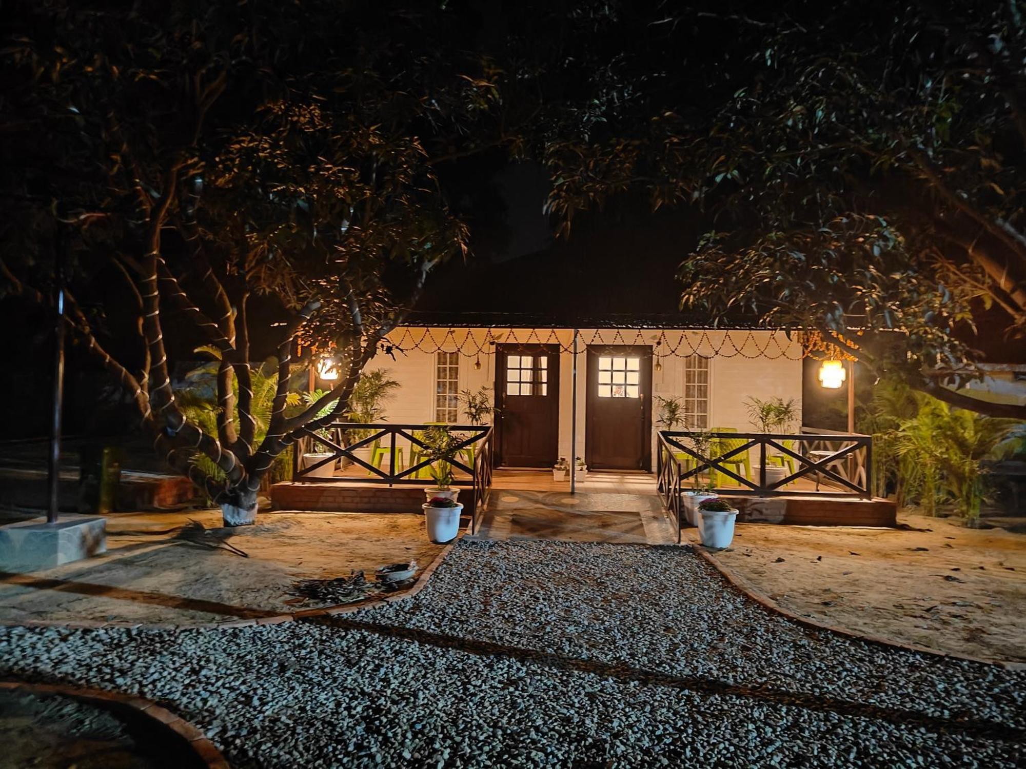 Shobhayan Inn, Airport Railway Station Pickup Free Ayodhya