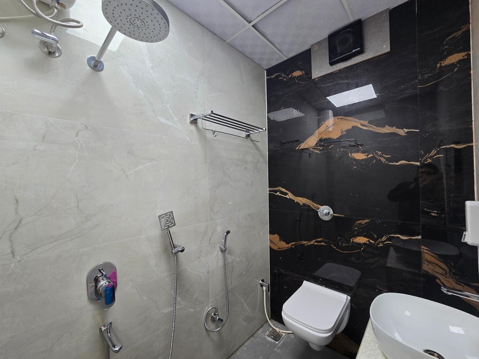 Fortune Hotel Ayodhya