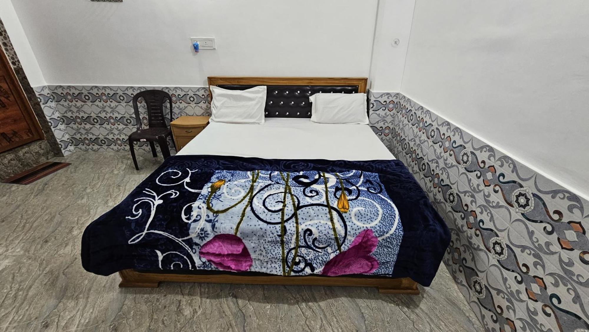 Guest house Shree *