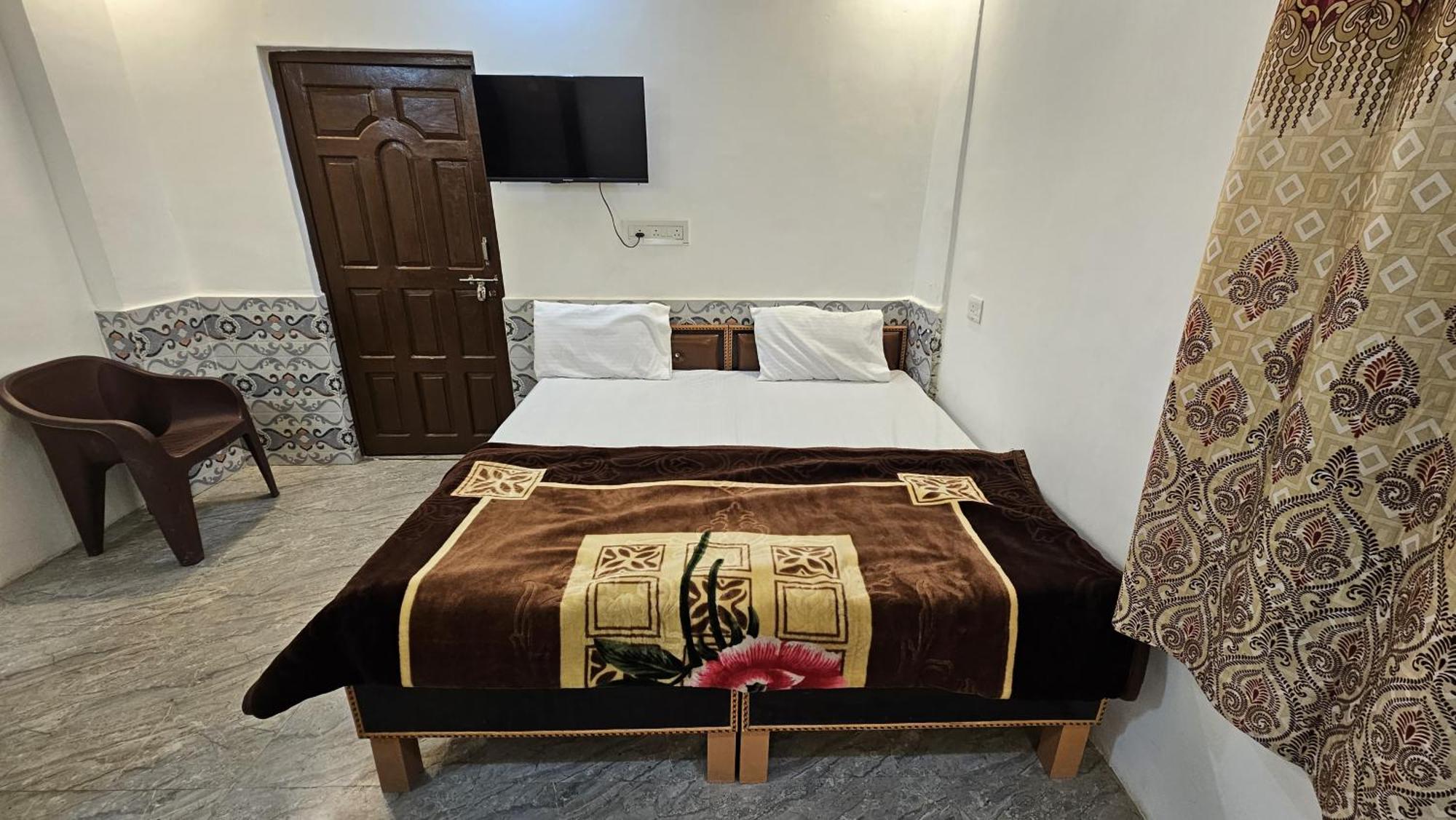Guest house Shree