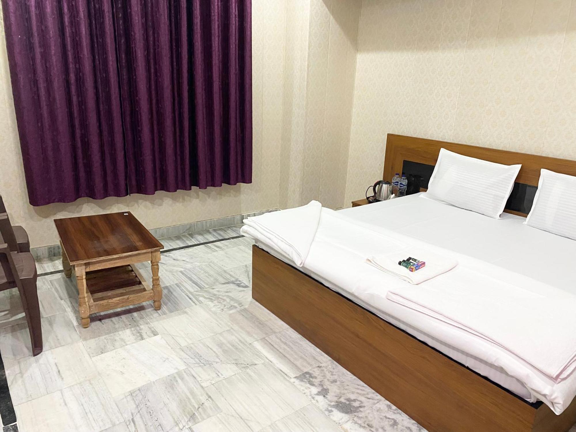 Vrisha Hotel