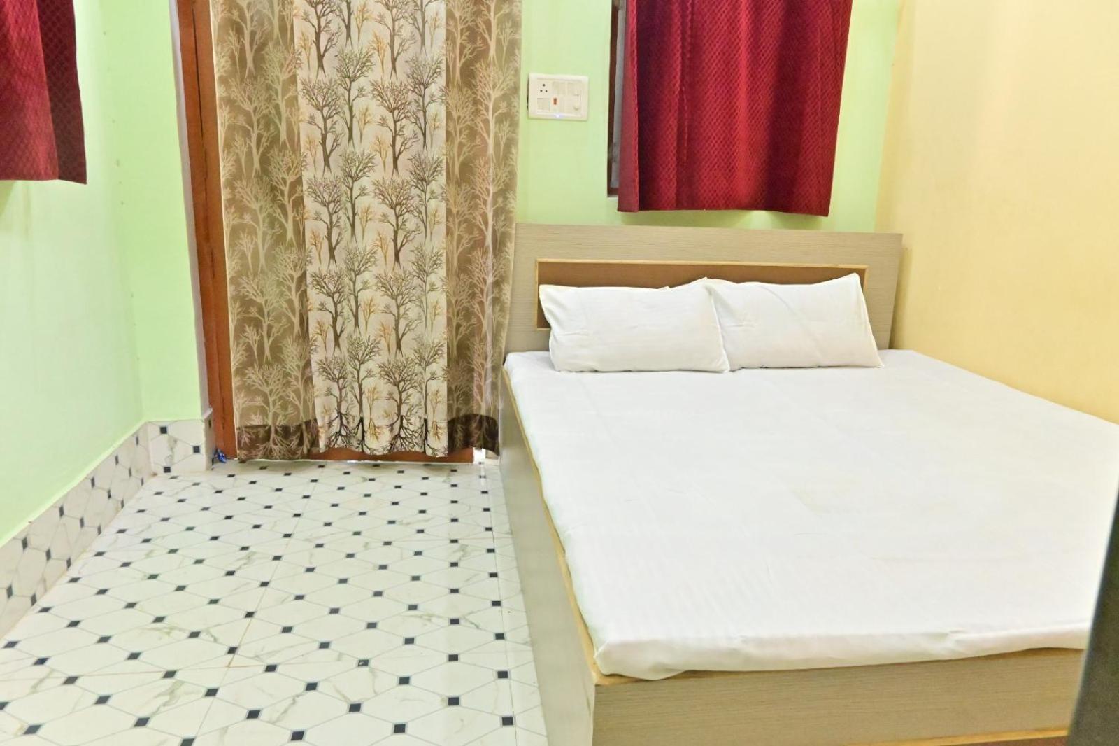 Tulsi Satsang Bhawan Ayodhya