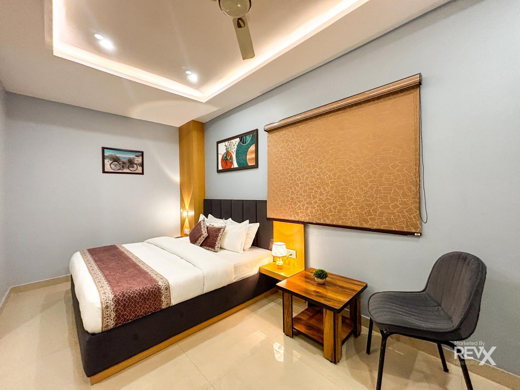 Hotel Manas