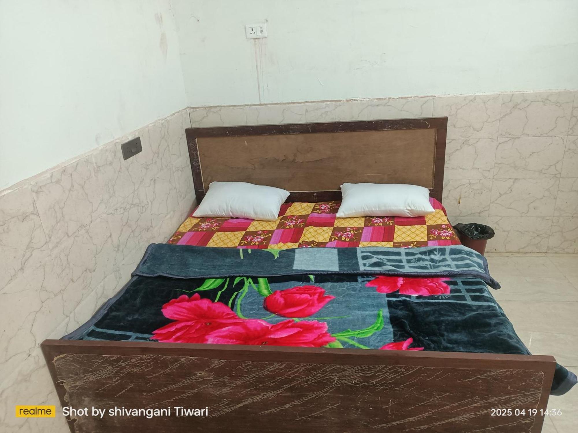 Homestay Rama's Residency *