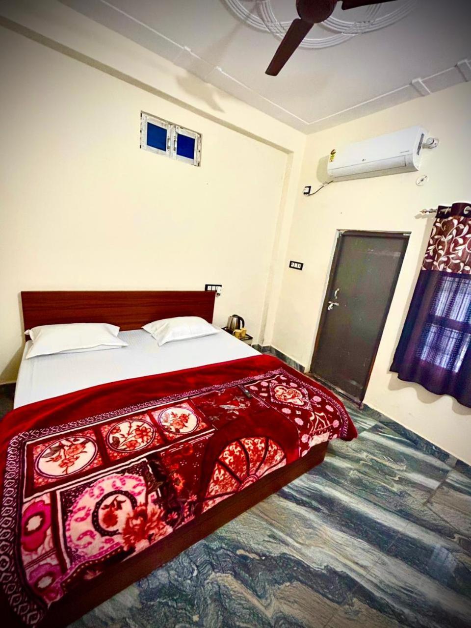 Shraddha A Luxury In Guest house