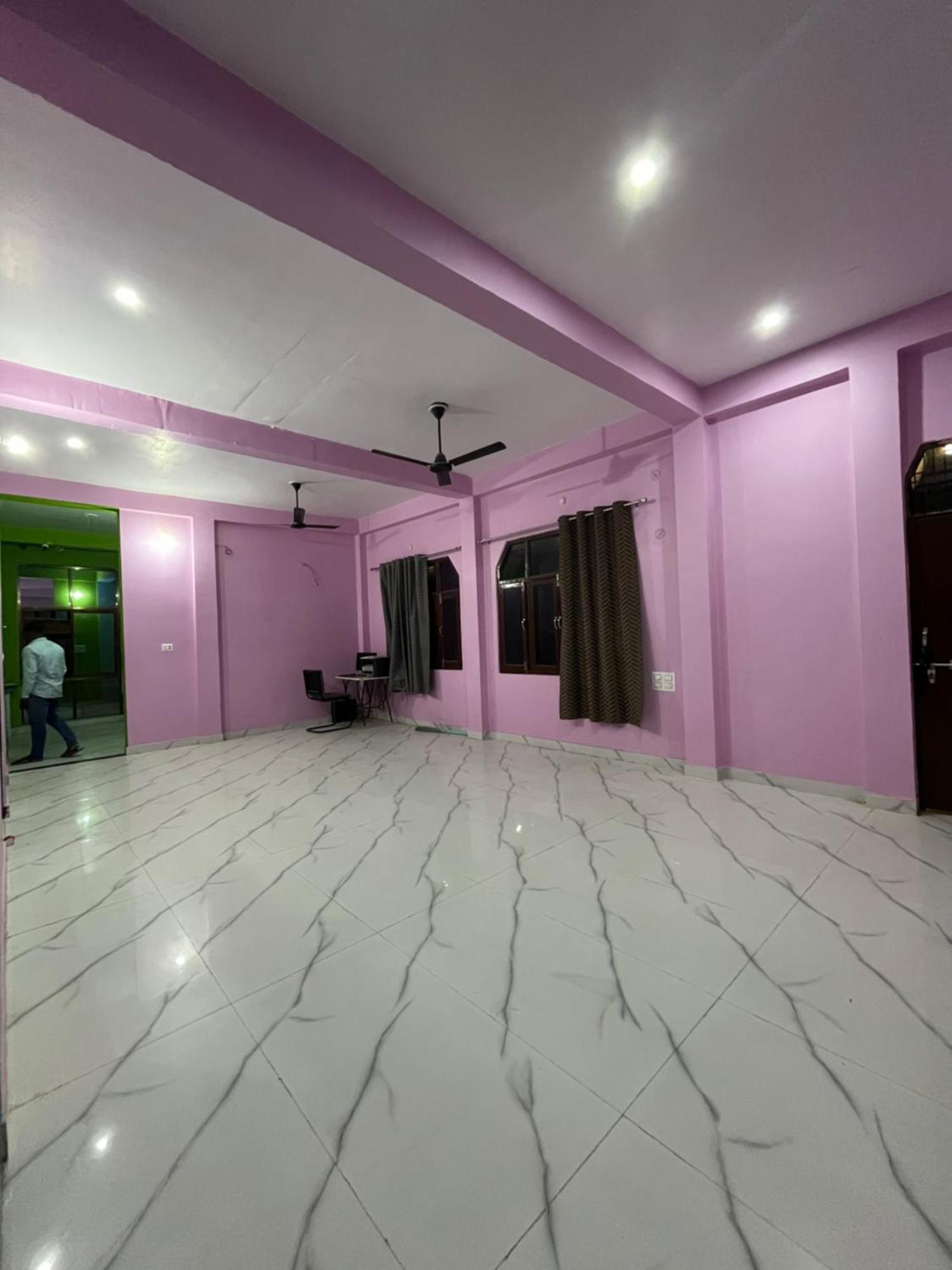 Aryakulam Palace 3*