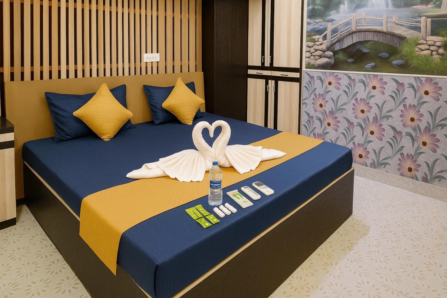 Hotel Rajnandani Palace - Modern Near Ram Mandir With Free Parking Ayodhya