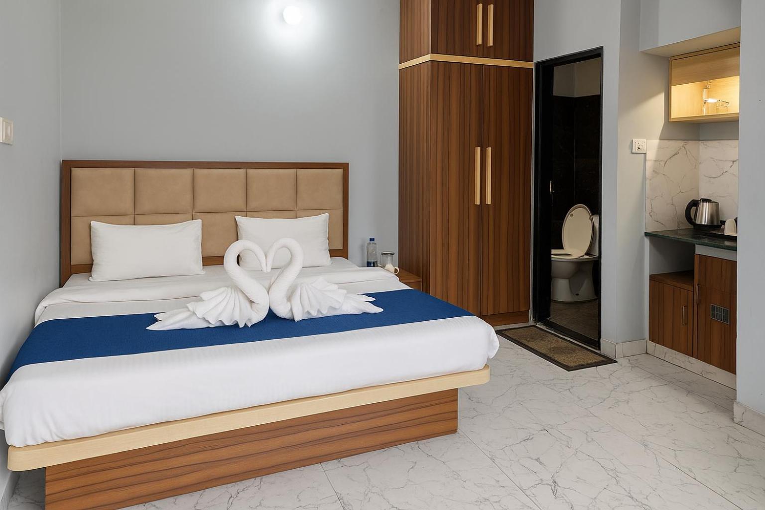 Hotel Rajnandani Palace - Modern Near Ram Mandir With Free Parking Ayodhya