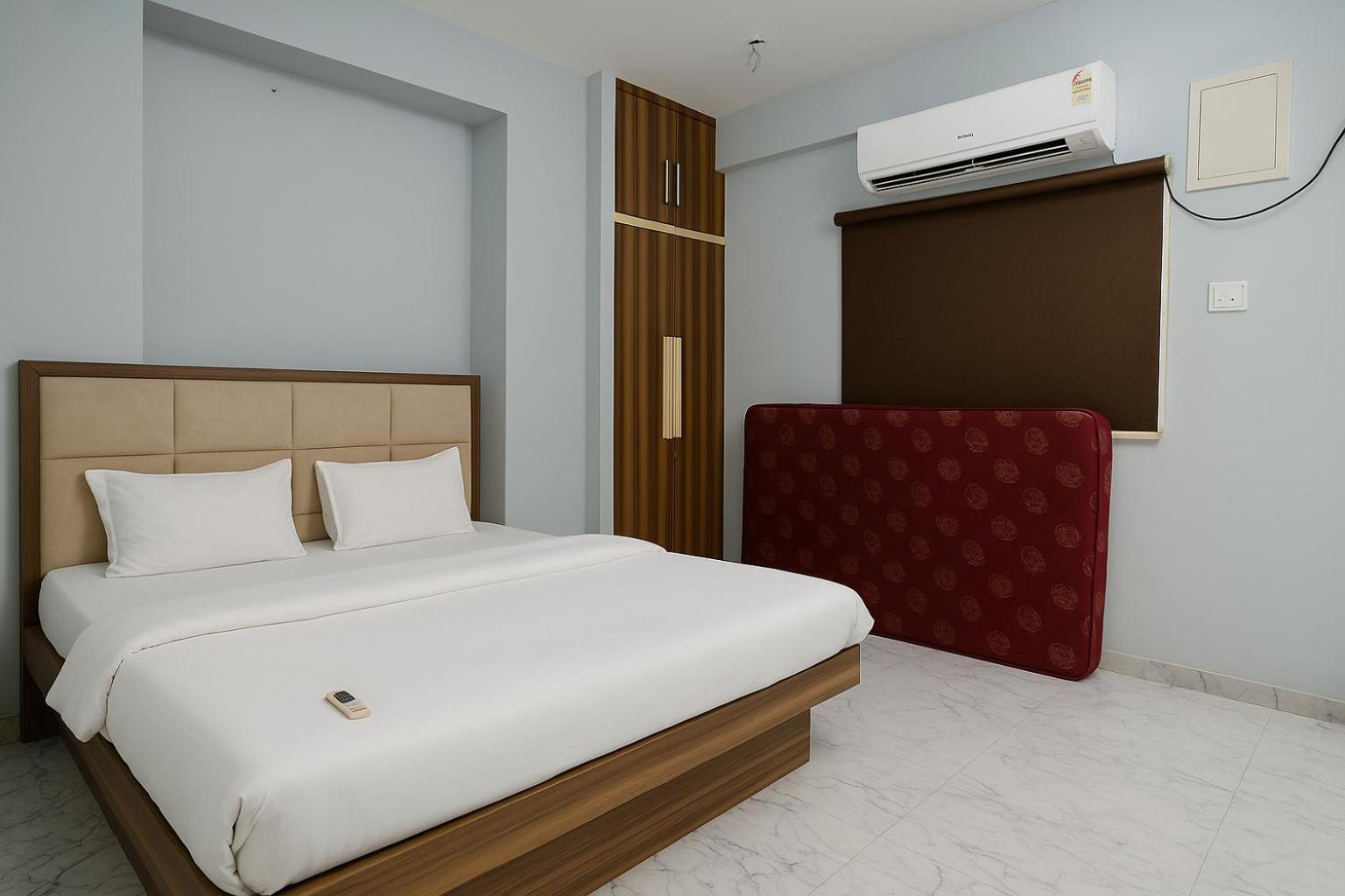 Hotel Rajnandani Palace - Modern Near Ram Mandir With Free Parking 3*