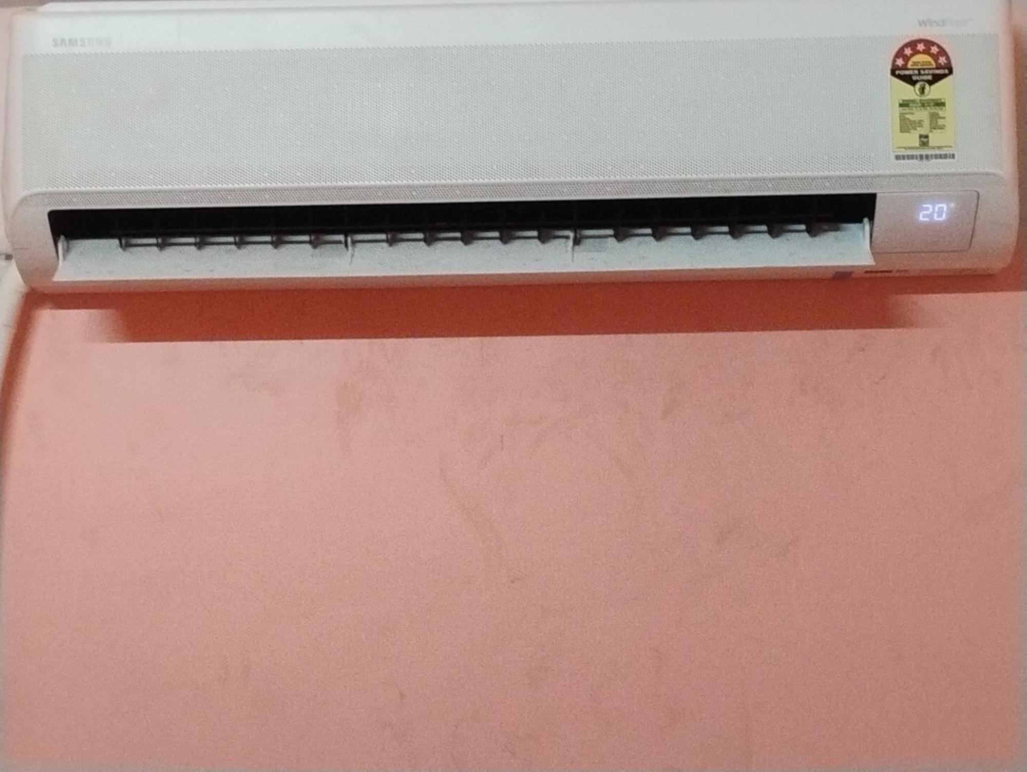 Geeta Teerth Ac And Non Ac Guest house