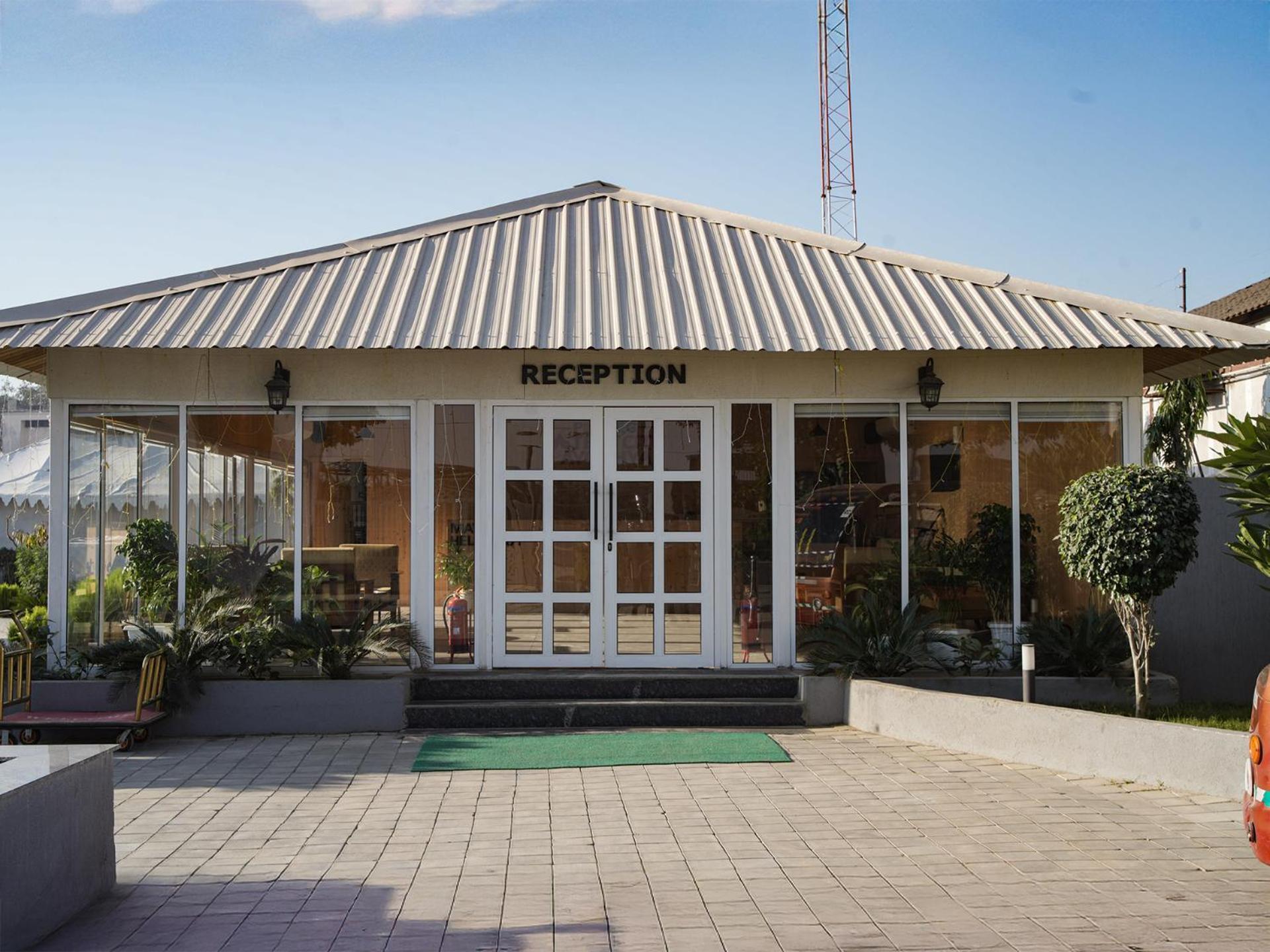 Praveg Tent Saryu Hotel 5*